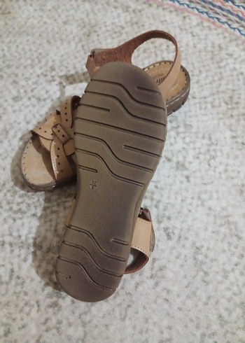 37 Beden camel Renk Bej Deri Dolgu Topuklu Kadın Sandalet