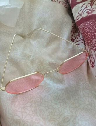 Diğer Çok şık gold çerçeve pembe gözlük