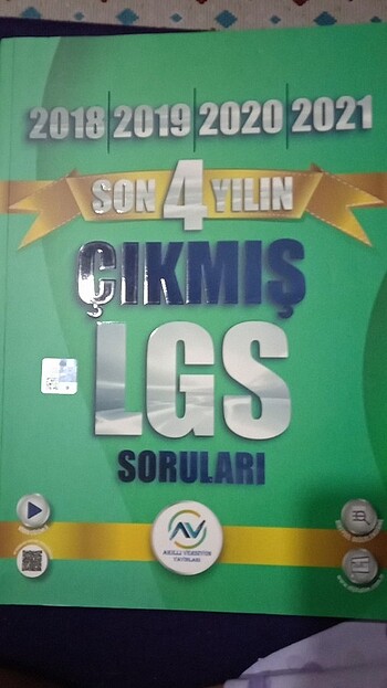 Son 4 Yılın Çıkmış LGS Soruları Akıllı Versiyon Yayınları