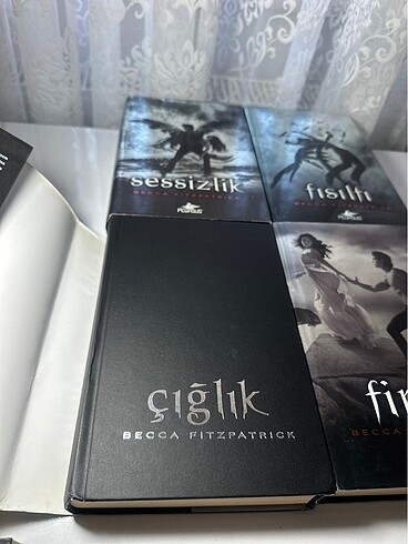  Beden Hush hush serisi