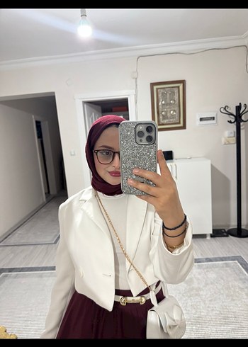 Zara Beyaz Kisa Ceket