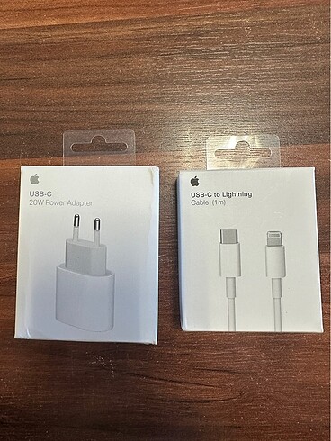 İphone adaptör ve kablo takımı