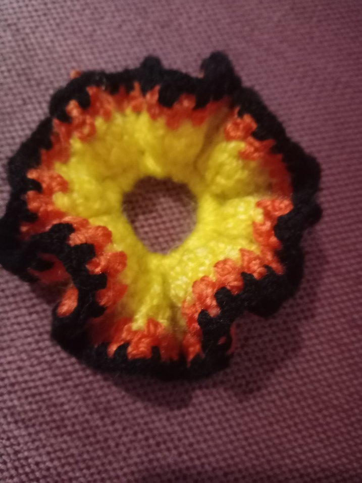 Renkli Örgü Fırfırlı Kadın Saç Aksesuarı - Görsel 3