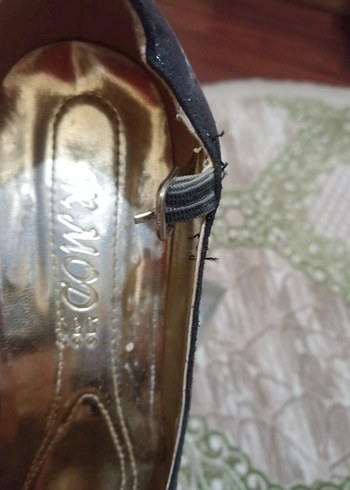 Siyah Süet Tokalı İnce Topuklu Kadın Ayakkabı - Görsel 5