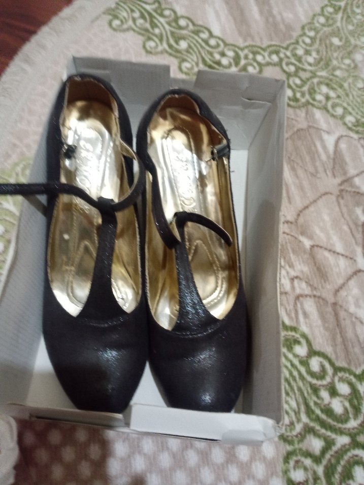 Siyah Süet Tokalı İnce Topuklu Kadın Ayakkabı - Görsel 3