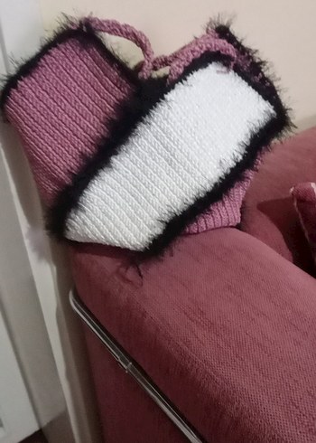 Bordo Bağcıklı Kürklü Örgü Kadın Çanta bulmaca çanta - Görsel 4