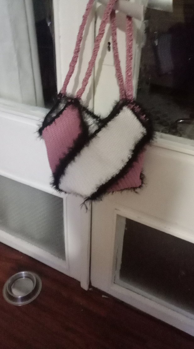 Bordo Bağcıklı Kürklü Örgü Kadın Çanta bulmaca çanta - Görsel 3