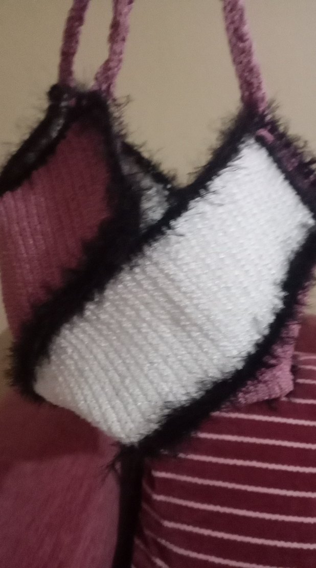 Bordo Bağcıklı Kürklü Örgü Kadın Çanta bulmaca çanta - Görsel 2