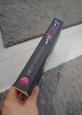 En Tatlı Kavga - Danielle Lori