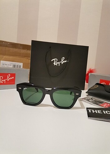 Ray-Ban Güneş Gözlüğü 