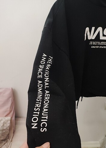 s Beden siyah Renk Kolları desenli sweatshirt