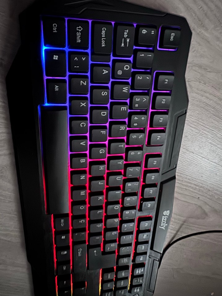 Kablolu Işıklı oyun Siyah Klavye, Siyah Mouse ve Hoparlör - Görsel 2