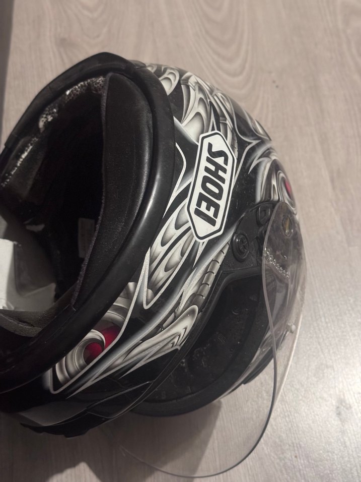 SHOEI KASK İÇİ DEĞİŞMESİ LAZIM - Görsel 5