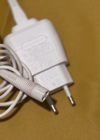 BRAUN TRAŞ MAKİNESİ  Şarj Cihazı - Görsel 3