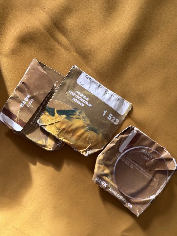 3 adet Bej Optik Lens ve Kutusu - Görsel 4