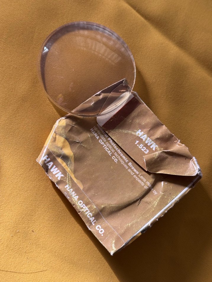 3 adet Bej Optik Lens ve Kutusu - Görsel 3