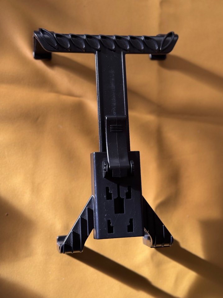 Siyah tablet Tutucu - Görsel 2