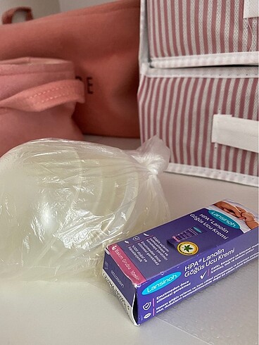 Göğüs kankanı ve krem