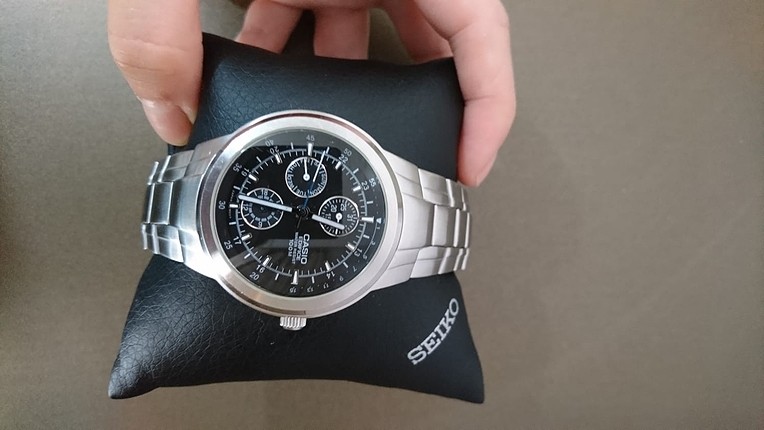 casio orjinal markadır çok temiz tertemiziz saatimiz kılcal çizi