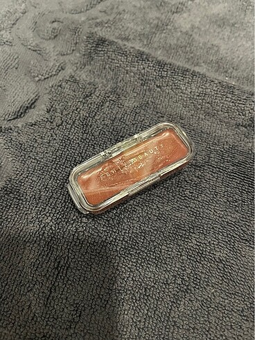 Fenty Beauty Fenty bomb dip dudak parlatıcı gloss
