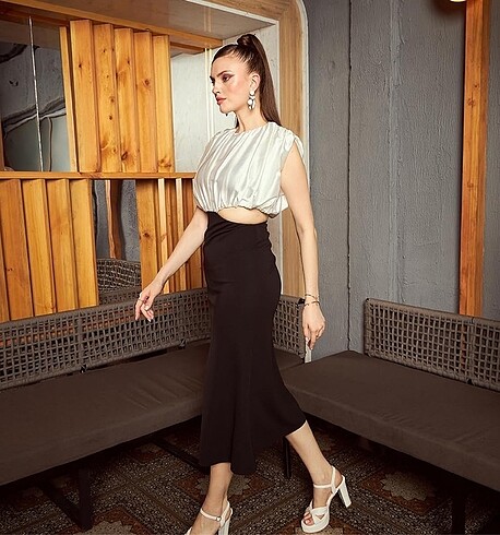 Zara Zara pencere detay kontrast elbise