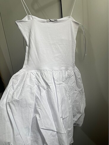 m Beden beyaz Renk Zara kontrast Poplin balonlu elbise