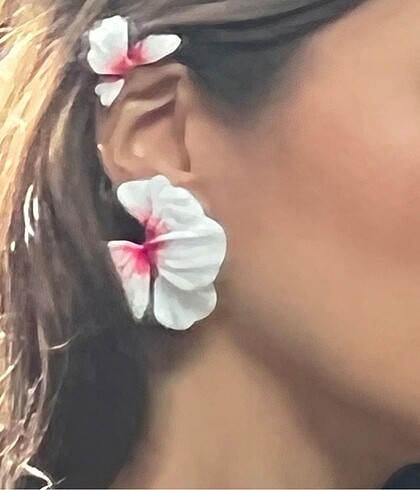  Beden Zara çiçekli earcuff küpe