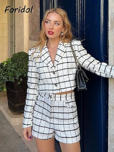 Zara ekose çizgili tüvit şort