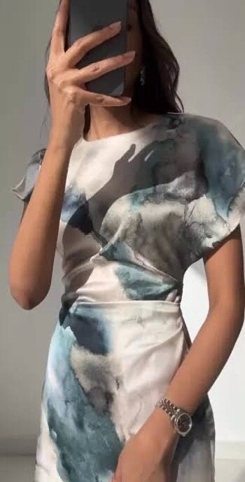 s Beden Zara saten batik midi elbise