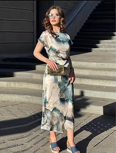 Zara saten batik midi elbise