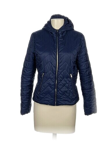 Bershka Mont %70 İndirimli.