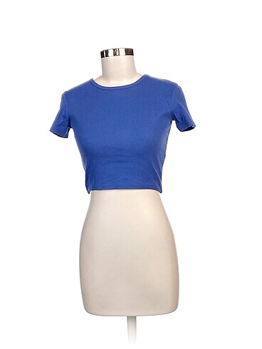 Pull and Bear Bluz %70 İndirimli.