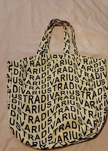 Stradivarius çanta