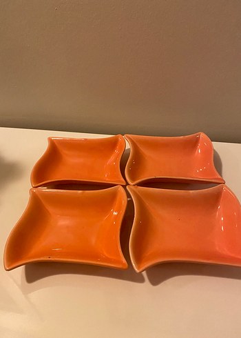 Turuncu Retro Tarzda Tabak Seti - Görsel 3