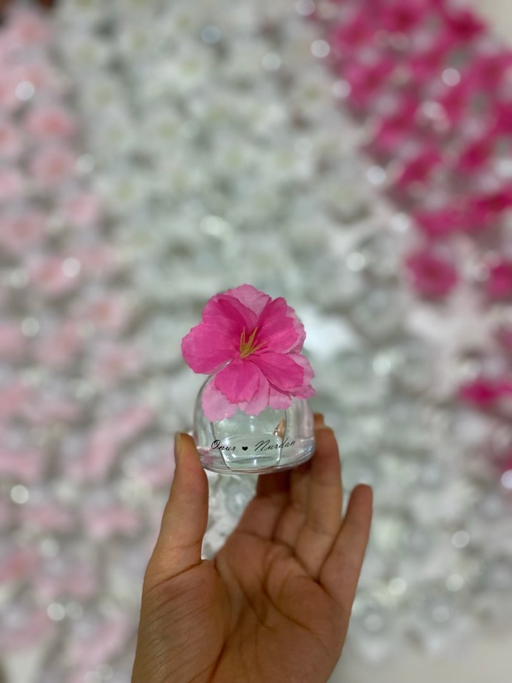 Çiçek Detaylı nişan hediyeliği kolanya - Görsel 2