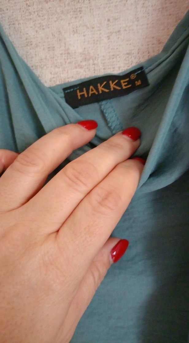 yeşili Kolsuz Yüksek Yakalı Kadın Tulum - Görsel 4