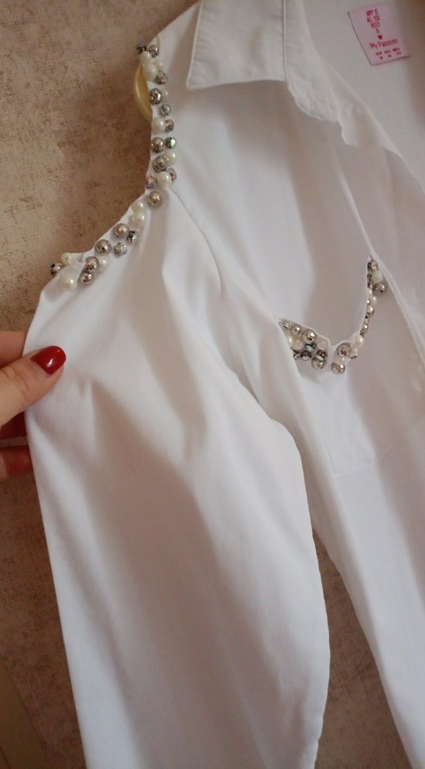 Uzun Kollu Beyaz Keten Kadın Gömlek - Görsel 2