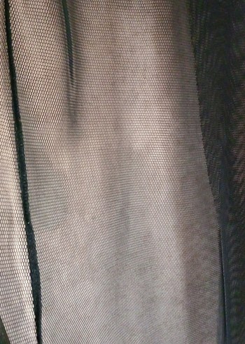 Siyah Uzun V Yaka Dökümlü Kadın Yelek - Görsel 3