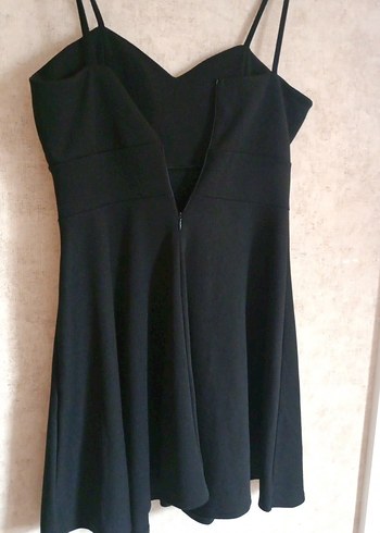 Siyah V Yakalı Midi Elbise - Görsel 3