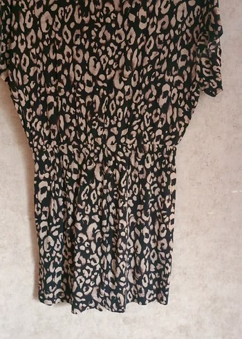 Bohem Yılan Desenli V Yaka tulum şortlu - Görsel 3