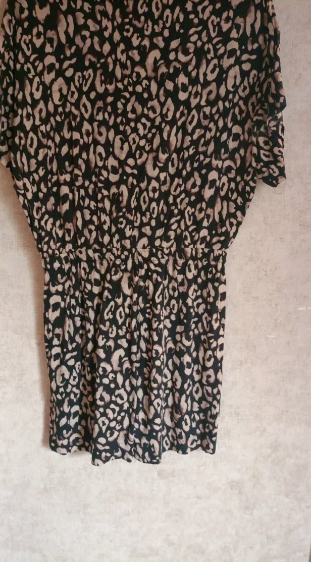 Bohem Yılan Desenli V Yaka tulum şortlu - Görsel 3