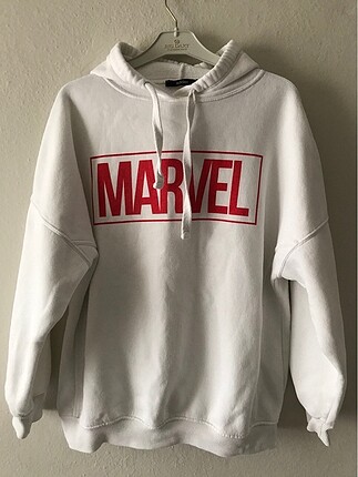 Kapşonlu sweatshirt