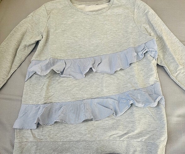 Fabrika Fırfırlı Sweatshirt