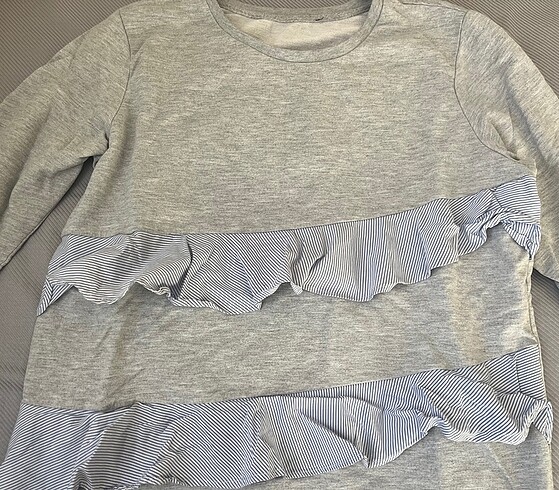 m Beden gri Renk Fırfırlı Sweatshirt
