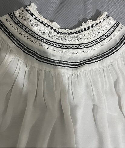 s Beden H&M İşlemeli Bluz