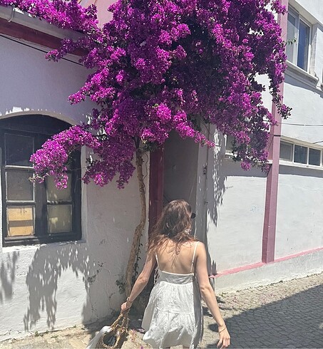 xs Beden Bershka elbise