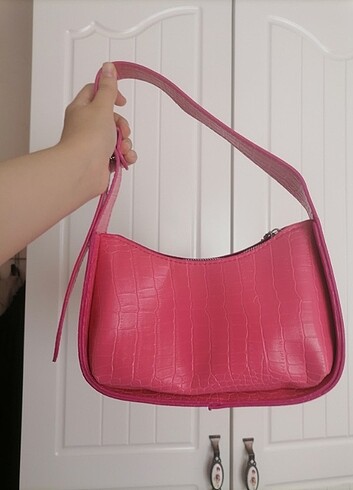 Pembe baget çanta 