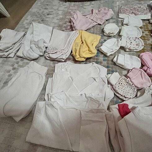 HelloBaby Kız bebek hastane çıkışı