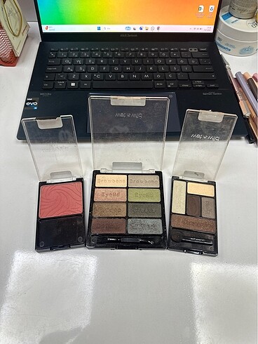  Beden Wet n wild