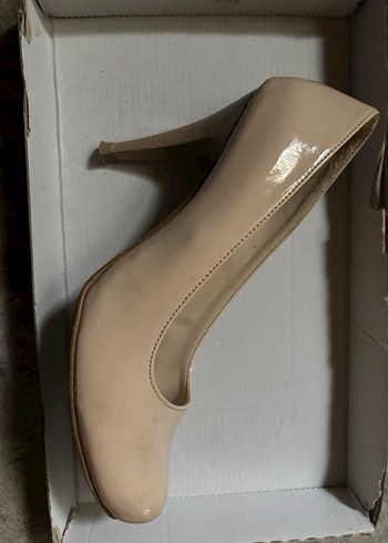 Bej Minimalist Stiletto Topuklu Kadın Ayakkabı - Görsel 2